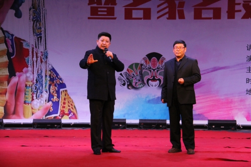 京劇社彭心怡、梁佳等演唱傳統(tǒng)京劇《打龍袍》選段
