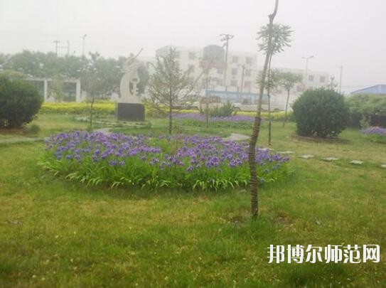 泊頭職教幼兒師范中心2018年報(bào)名條件、招生對(duì)象
