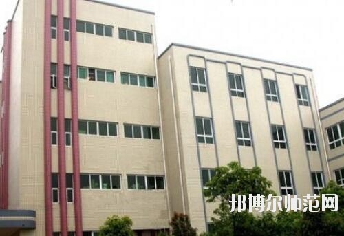 安順光輝幼師職業(yè)技術學校2023年報名條件、招生要求、招生對象
