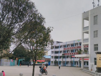 南充應(yīng)用技術(shù)幼兒師范職業(yè)學(xué)校2023年學(xué)費(fèi)、收費(fèi)多少