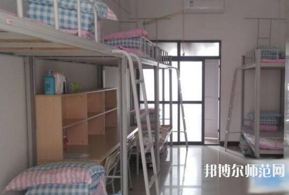 達州工貿(mào)幼兒師范職業(yè)技術(shù)學(xué)校2020年宿舍條件