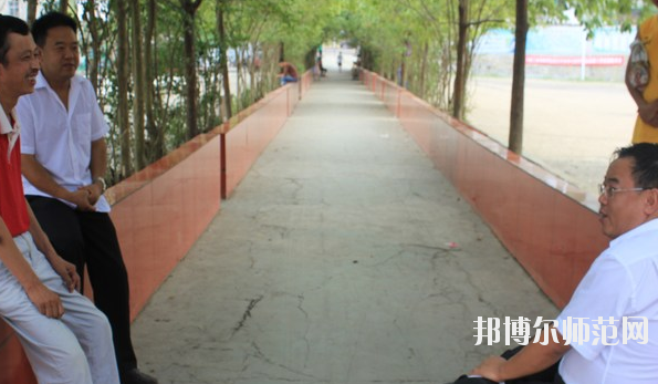 德江縣民族幼兒師范職業(yè)技術(shù)學(xué)院2020年報(bào)名條件、招生要求、招生對(duì)象 