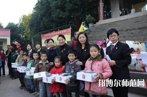岳池白廟幼兒師范職業(yè)中學(xué)2020年報名條件、招生要求、招生對象