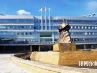 昆明2021年幼師學校中專升大?？际裁? /><b>昆明2021年幼師學校中專升大?？际裁?/b><span>2020-12-15 09:35</span><p>幼師學校中專升大?？际裁?初中畢業(yè)后，有很多同學由于各種方面的原因沒能選擇就讀高中，而是選擇就讀中職院校的學前教育專業(yè)，</p></a></li>
            <li><a href=