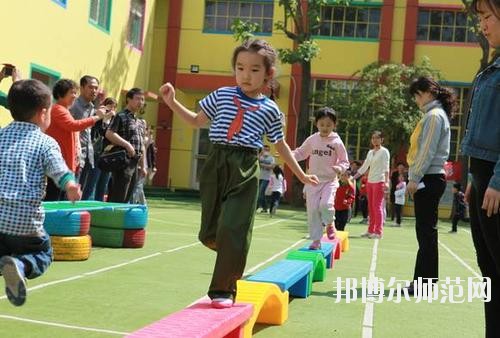 貴陽(yáng)2020年中專幼師學(xué)?？梢钥即髮? width=