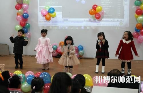 遵義2020年幼師學校中專升大?？际裁? width=