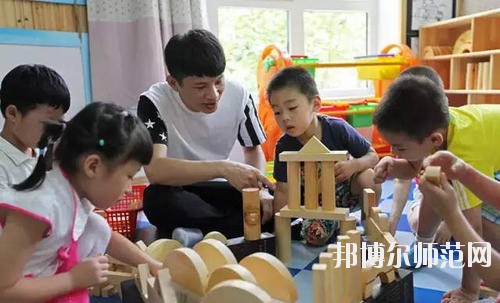 達州2020年讀幼師學(xué)?？梢钥即髮W(xué)嗎