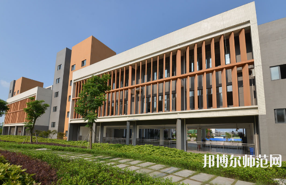 重慶育才幼師職業(yè)教育中心怎么樣、好不好