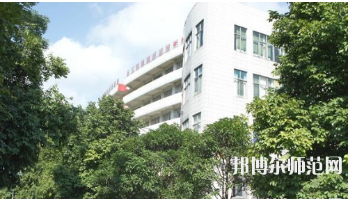 廣西現(xiàn)代職業(yè)技術(shù)師范學(xué)院怎么樣、好不好