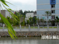 江漢藝術(shù)職業(yè)師范學(xué)院2023年報(bào)名條件、招生要求、招生對(duì)象