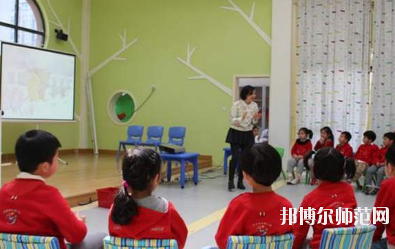 溫州2021年幼師學(xué)校中專升大?？际裁? width=
