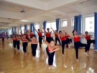 曲靖2021年中專幼師學(xué)?？梢钥即髮? /><b>曲靖2021年中專幼師學(xué)校可以考大專嗎</b><span>2021-01-27 16:02</span><p>曲靖2021年中專幼師學(xué)?？梢钥即髮?有部分初中畢業(yè)的學(xué)生由于自己的部分原因沒能選擇上高中，而是選擇在幼師學(xué)校讀書，而中專</p></a></li>
            <li><a href=