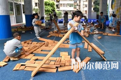 四川2021年幼師學(xué)校有哪些專(zhuān)業(yè)適合男生