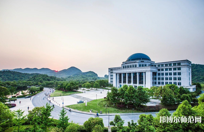浙江工業(yè)師范大學(xué)屏峰校區(qū)2023年報(bào)名條件、招生要求、招生對象