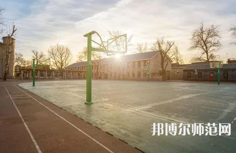 貴州貴陽中山科技幼兒師范學(xué)校2023年學(xué)費(fèi)、收費(fèi)多少