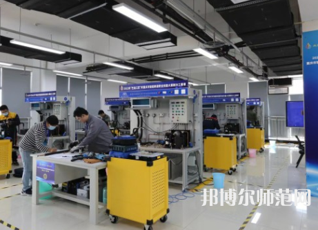 重慶輕工業(yè)幼師技工學(xué)校2023年學(xué)費(fèi)、收費(fèi)多少
