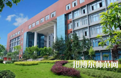重慶科技師范學(xué)院2023年報名條件、招生要求、招生對象 