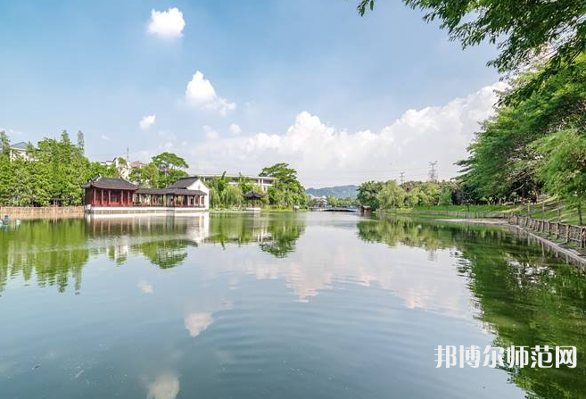 廣東外語外貿(mào)師范大學(xué)南國商學(xué)院2023年報(bào)名條件、招生要求、招生對象