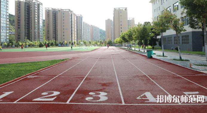 旬陽(yáng)幼師職業(yè)中等專(zhuān)業(yè)學(xué)校2023年報(bào)名條件、招生要求、招生對(duì)象
