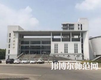 安徽大學(xué)師范學(xué)院龍河校區(qū)2023年報名條件、招生要求、招生對象