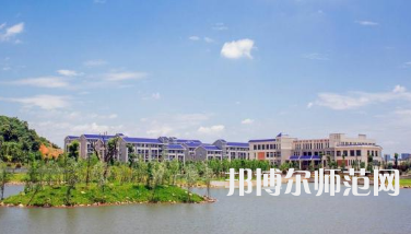 南華師范大學(xué)雨母校區(qū)2023年報(bào)名條件、招生要求、招生對象