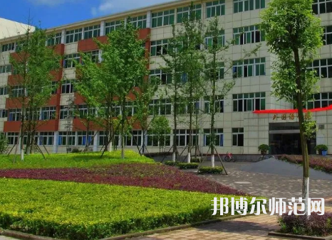 重慶師范大學涉外商貿學院銅梁校區(qū)2023年報名條件、招生要求、招生對象 