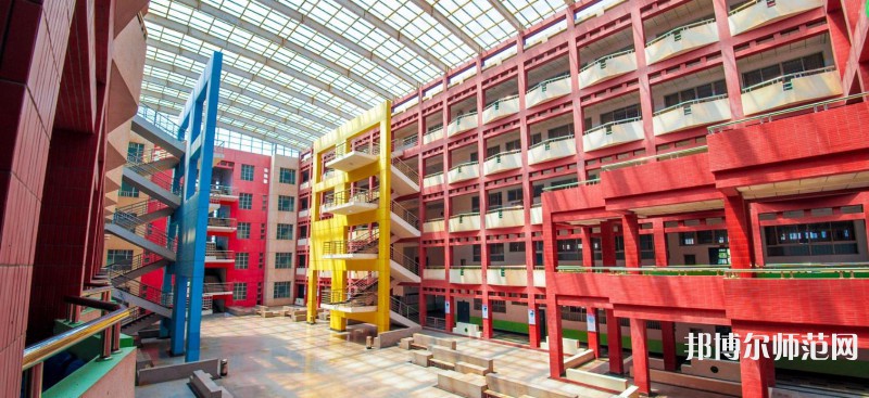 山東石油化工師范學(xué)院2023年招生辦聯(lián)系電話(huà) 