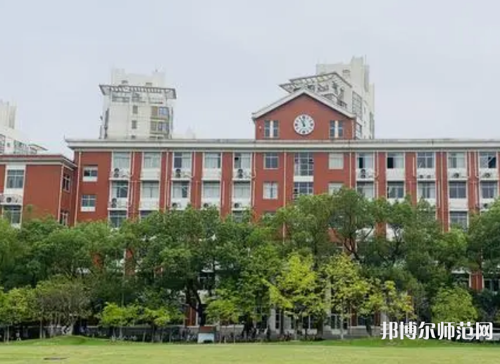 上海大學(xué)師范學(xué)院延長校區(qū)2023年怎么樣、好不好
