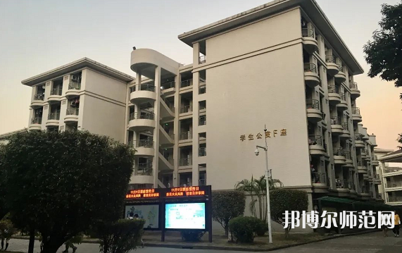 華中師范大學(xué)2023年報(bào)名條件、招生要求、招生對(duì)象