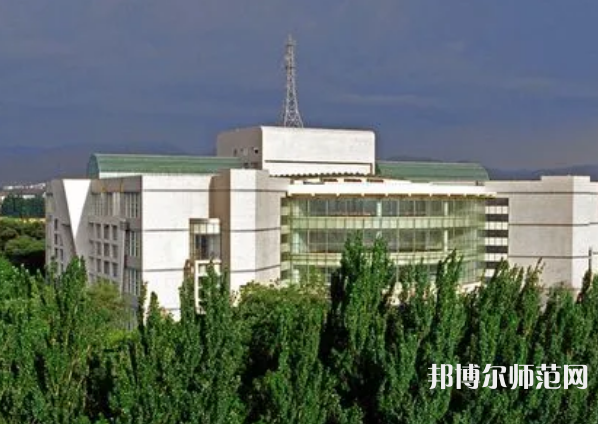 新疆大學(xué)師范學(xué)院南校區(qū)2023年報(bào)名條件、招生要求、招生對(duì)象