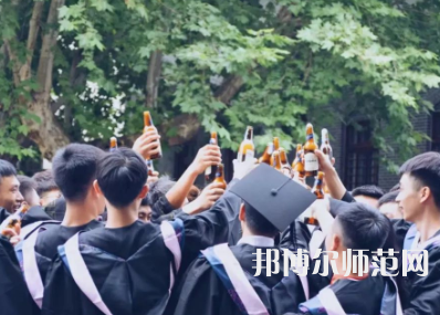 四川農(nóng)業(yè)師范大學(xué)雅安校區(qū)2023年怎么樣、好不好