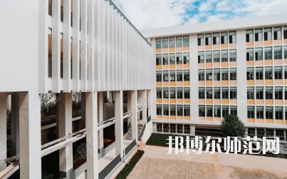 2023年云南師范大學(xué)實(shí)驗(yàn)中學(xué)報(bào)名條件、招生對(duì)象