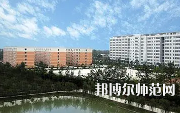 2023年四川師范幼師學(xué)院報(bào)名條件、招生對(duì)象
