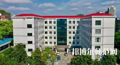 2023年湖南耒陽師范學(xué)校報名條件、招生對象