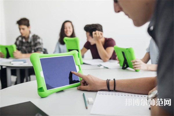 朝陽師范高等專科學(xué)校介紹、地址